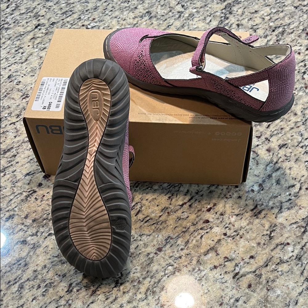 JBU Mauve Mary Jane Flats - Picture 8 of 10